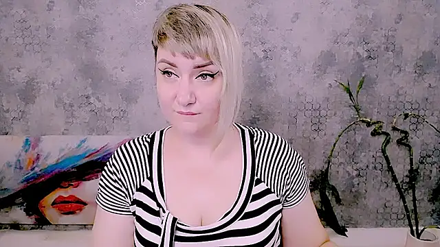 Živý XXX chat Djullia