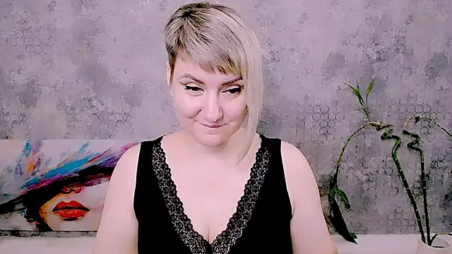 Djullia 라이브 XXX 채팅