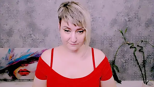 Djullia's Live XXX Chat