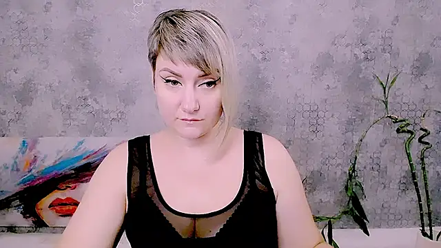 Chat XXX en directo de Djullia