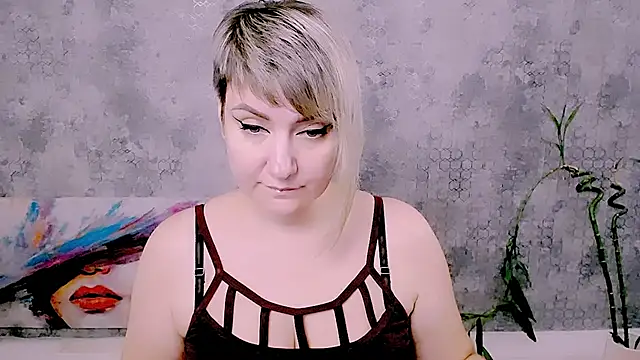 Djullia Adlı Modelin Canlı XXX Sohbeti