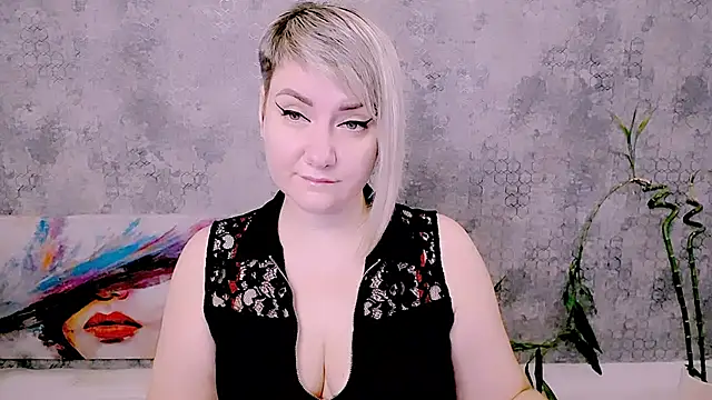 Chatroom XXX en direct de Djullia