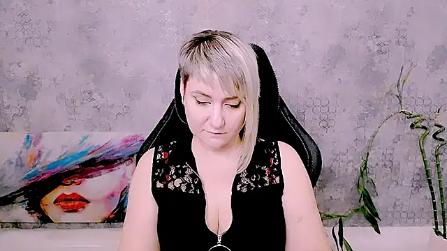 Živý XXX chat Djullia