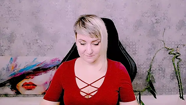 Djullia's Live XXX Chat