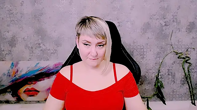 Djullia's Live XXX Chat