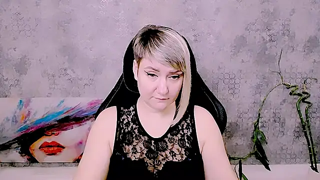 Djullia – Live XXX-chat