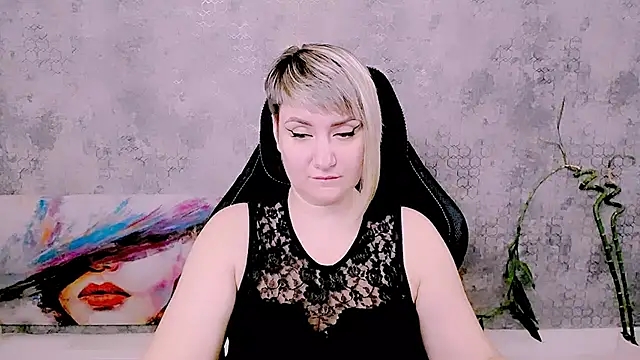 Djullia – Live XXX-chat