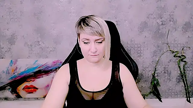 Czat XXX na żywo – Djullia