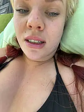 Živá chatovací místnost AnjaAmelia