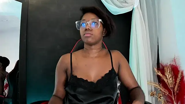 connywellss XXX чат на живо