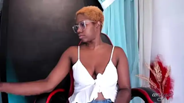 connywellss' Live XXX Chat