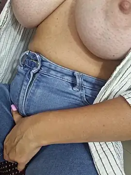 KamaSons webcam show