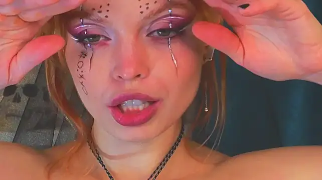 sinteas' Webcam Show
