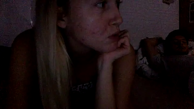 BeatrixxAndLiam Chat XXX live