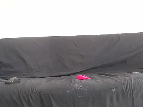Fetish-Couple Adlı Modelin Canlı Sohbet Odası