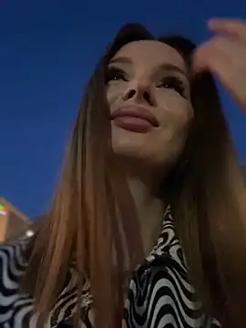 KrisMagnoly's Live XXX Chat
