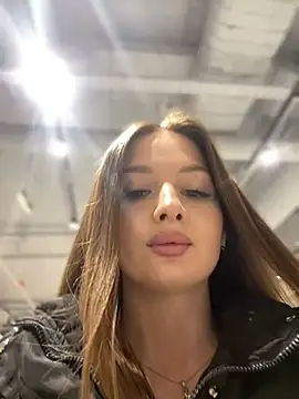 Chat +18 de KrisMagnoly ao vivo