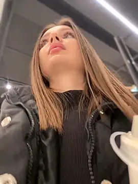 KrisMagnoly Chat XXX live