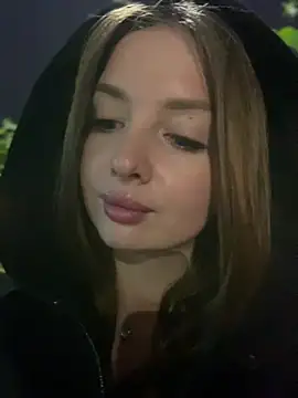 KrisMagnoly's Live XXX Chat