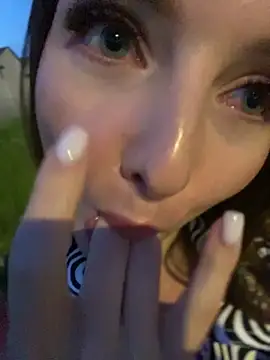 KrisMagnoly Live XXX Chat