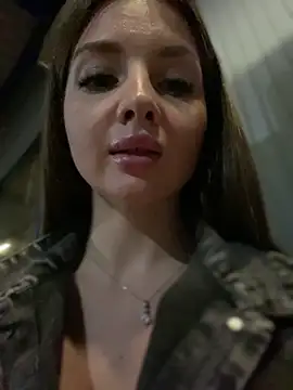 KrisMagnoly's Live XXX Chat