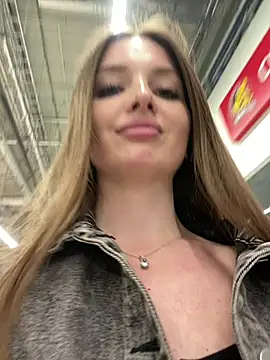 KrisMagnolyn Live XXX chat