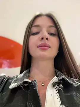 צ'אט XXX בשידור חי של KrisMagnoly