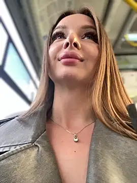 Živý XXX chat KrisMagnoly