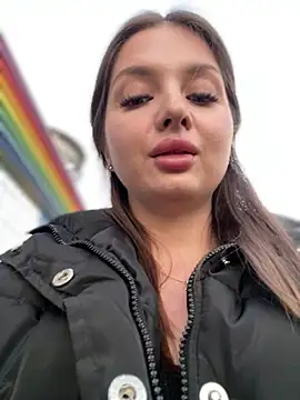 KrisMagnoly's Live XXX Chat