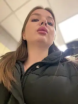 KrisMagnoly's Live XXX Chat