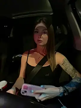 KrisMagnoly – Naživo XXX chat