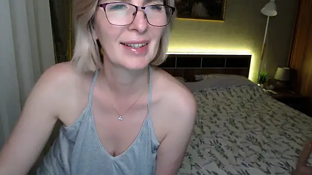 sensualEmilia Obrolan Langsung XXX