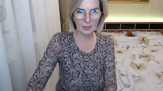 sensualEmilia Chat XXX in diretta