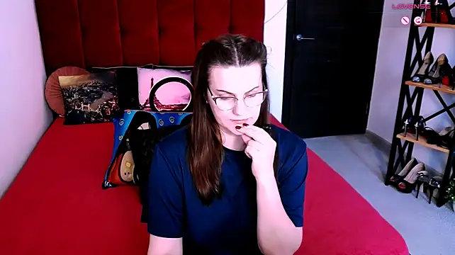EvelynPorshe Chat XXX live