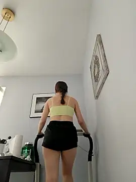 Happy_Gym_Year's Live XXX Chat