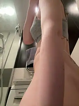 Chat XXX ao vivo de Happy_Gym_Year