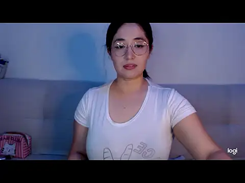 Elina_Rose888's Webcam Show