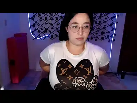 Elina_Rose888's Webcam Show
