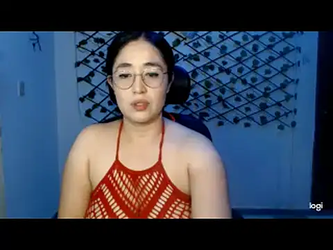 Elina_Rose888's Webcam Show