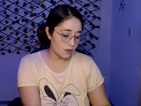 دردشة Elina_Rose888 الجنسية المباشرة