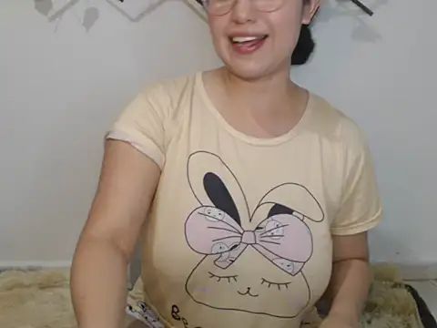 Chat XXX en directo de Elina_Rose888