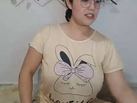 Elina_Rose888's Live XXX Chat