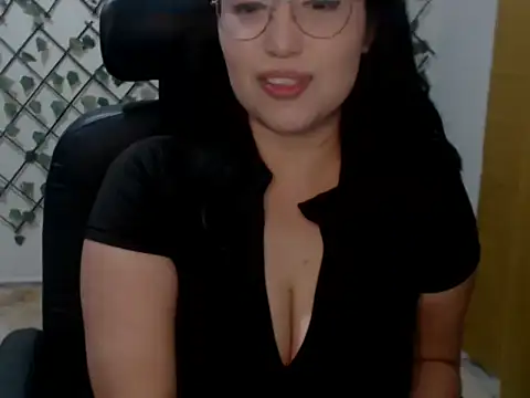 Elina_Rose888's Live XXX Chat
