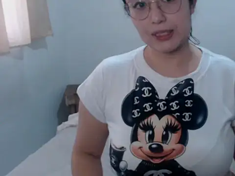 Elina_Rose888's Live XXX Chat