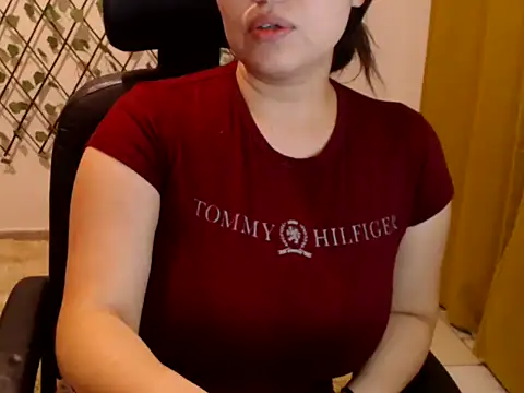โชว์เว็บแคมของ Elina_Rose888