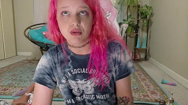 Онлайн чат XXX Emihaze