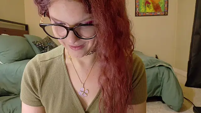 Chat XXX en directo de Emihaze