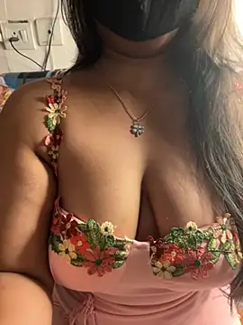 mysterious_Divya Live XXX-Chat