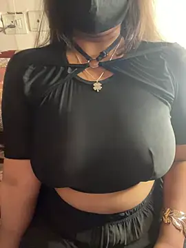 mysterious_Divya live XXX chat