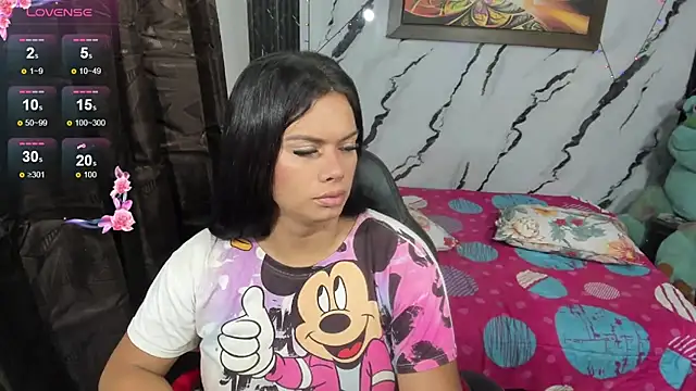 andromeda_xx Show in webcam